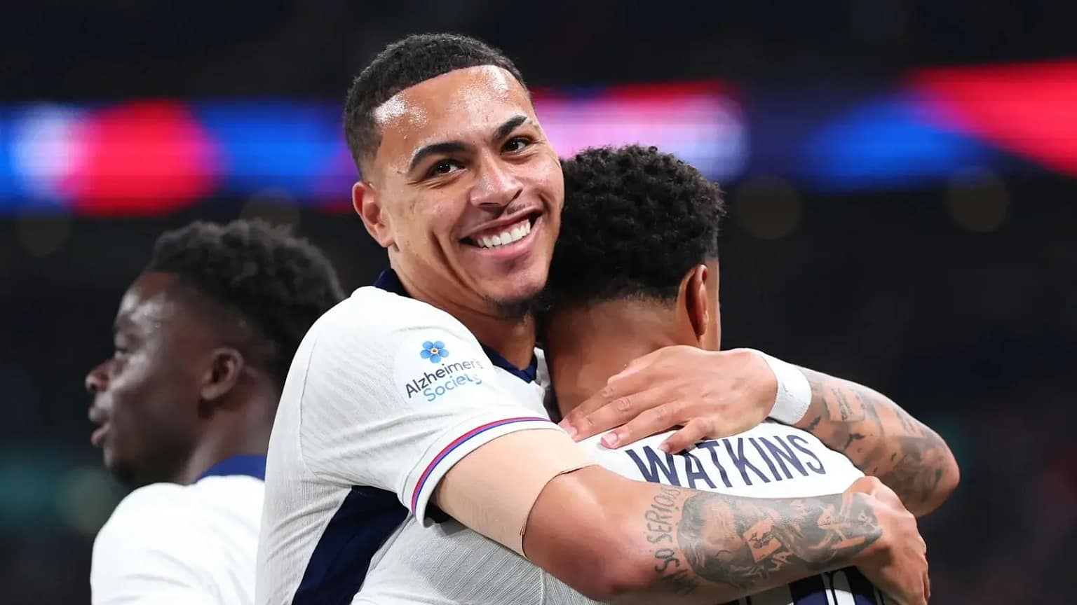 Anglia fiton 3-0 ndaj Uellsit, por Tuchel zhgënjehet me heshtjen e tribunave