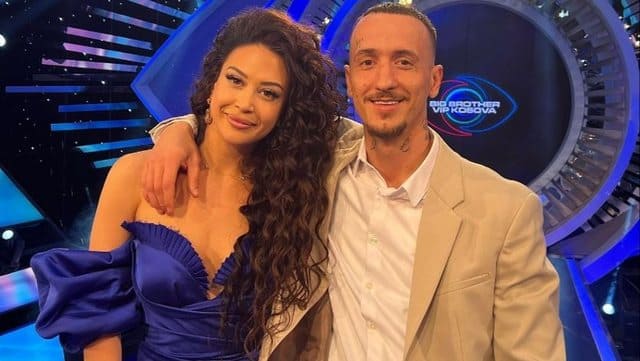 Vivien Thano rrëfen ndarjen me Getinjon: Kalova një periudhë të errët, nuk dua ta shoh më veten ashtu