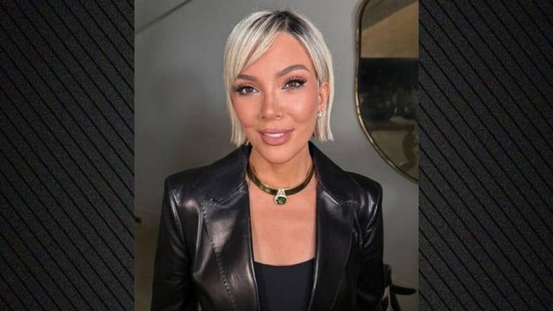 Kris Jenner shfaqet bjonde pas shumë vitesh si brune