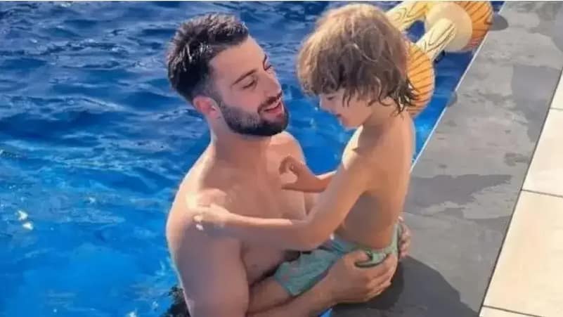 Meriton Mjekiqi Shpreh Dashurinë për Djalin e tij në Ditëlindjen e 7-të