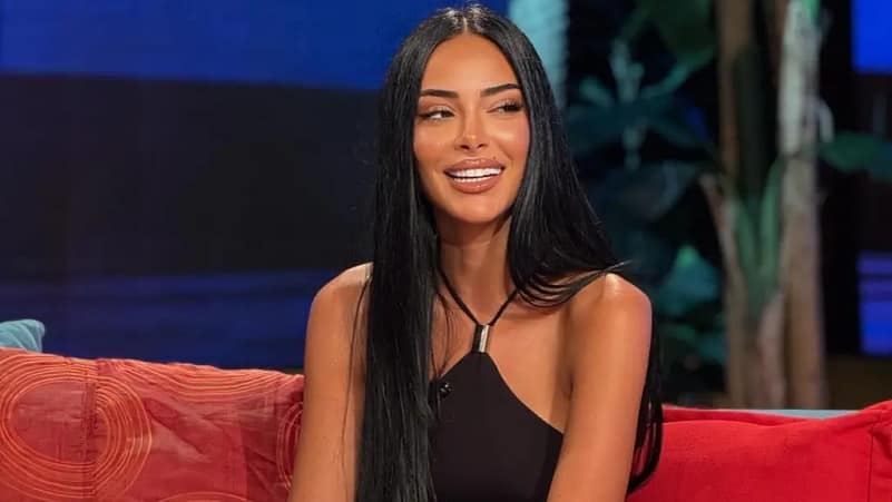 Kader zbulon sekretet e formës: stërvitje, dietë e balancuar dhe qetësi mendore