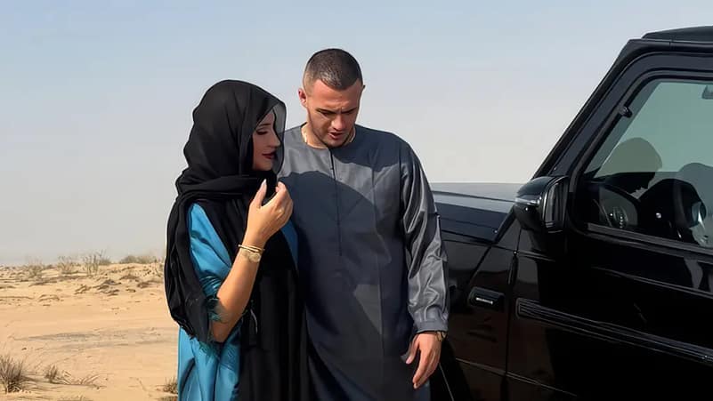 Misteri i Don Xhonit: Foto enigmatike, kod i çuditshëm dhe një “shaka” që ndezi rrjetin