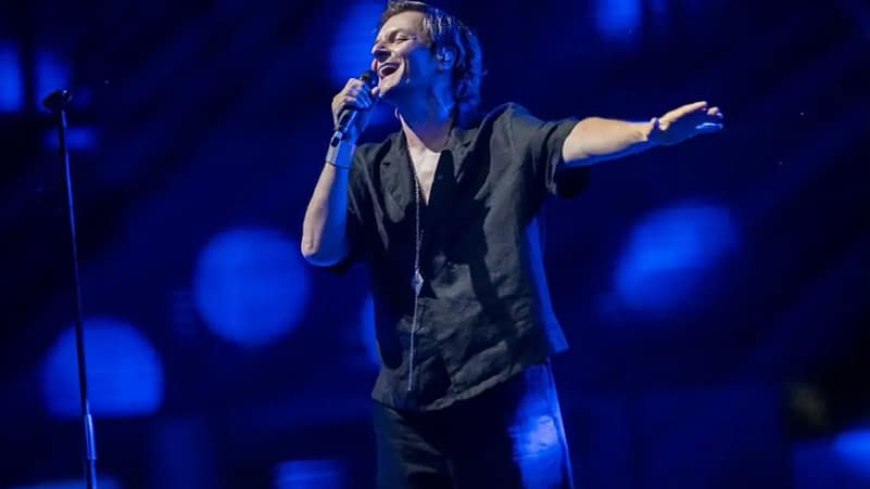 Armend Rexhepagiqi surprizon me pamje të re: rikthim i fuqishëm me “Dashni e vjetër”