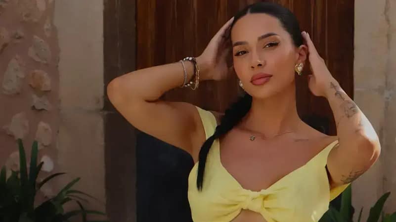 Efi Dhedhes mahnit me pamje mbresëlënëse nga shkretëtira e Marokut