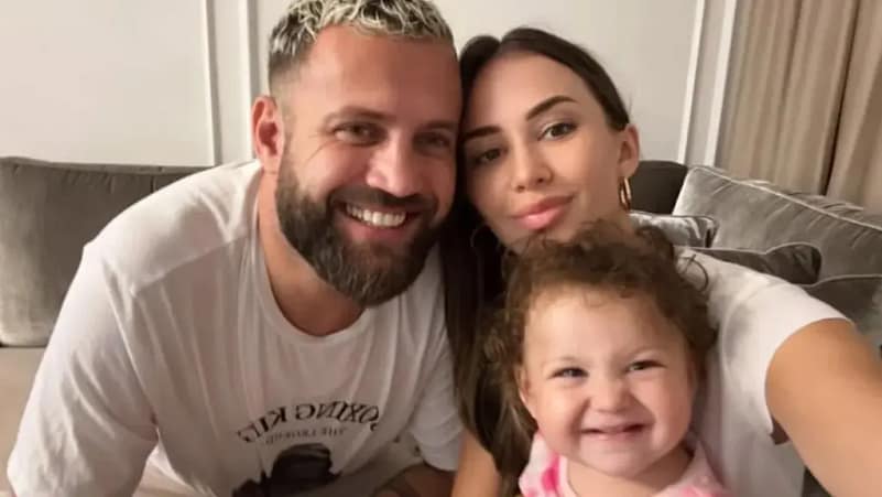 Luizi i bën dedikim të ëmbël Kiarës: “Falë teje TV rri xham”