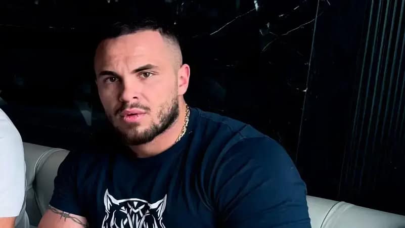 Partnerja ‘misterioze’ e Edit: Fotoja nga vetura që ndezi dyshimet