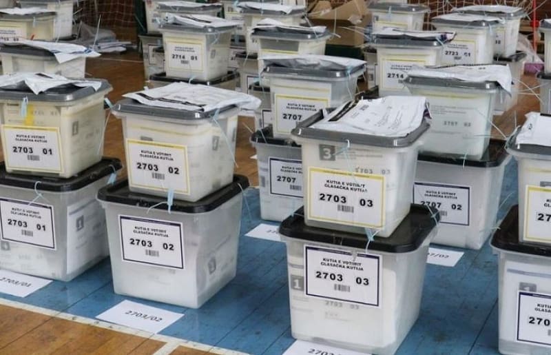 KQZ publikon shpërndarjen e re të ulëseve në kuvendet komunale sipas regjistrimit të popullsisë