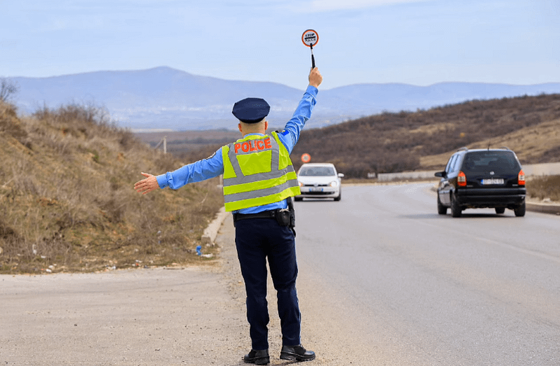23-vjeçari në Ferizaj gjobitet për shpejtësi të tepruar, policia intensifikon kontrollet
