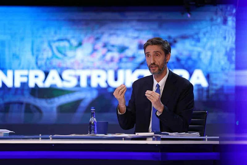 Ismaili për Spitalin e Prishtinës: Që e nisa si ministër, do ta mbaroj si kryetar i Prishtinës