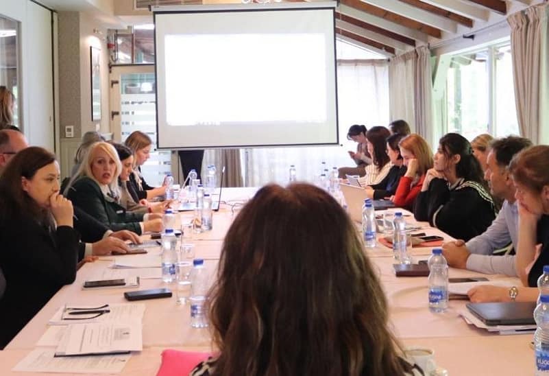 MAShTI vlerëson zbatimin e Strategjisë së Arsimit 2022–2026: arritje dhe hapat vijues