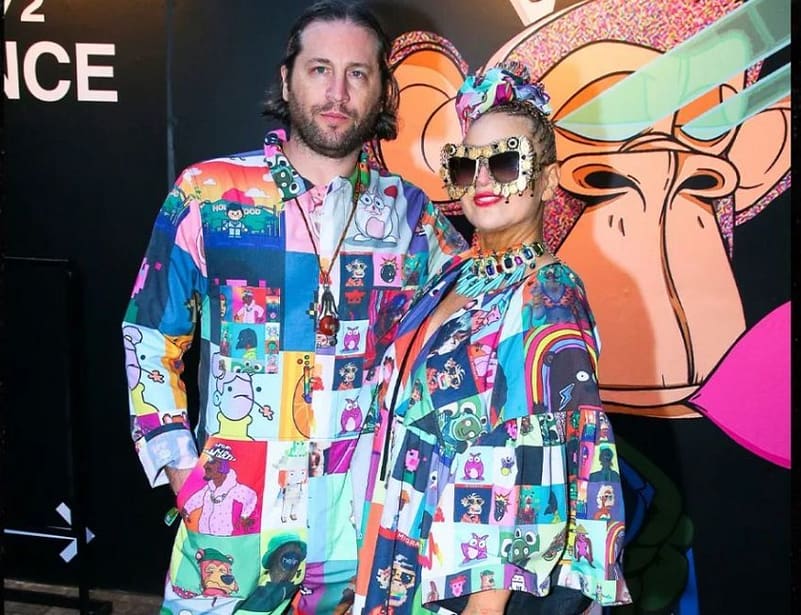 Ish-bashkëshorti i Sias kërkon 250,856 $ në muaj si pension bashkëshortor dhe qindra mijëra për shpenzime ligjore