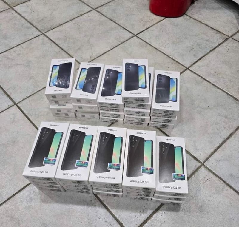 Dogana e Kosovës sekuestron 41 pajisje elektronike të reja në Prishtinë; zbulohen telefona të padeklaruar në kasafortë