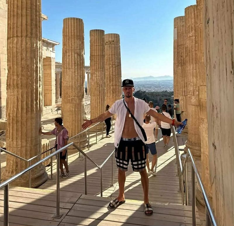 Ekskluzive: Cllevio nënshkruan për t’u ekstraduar nga Dubai në Shqipëri